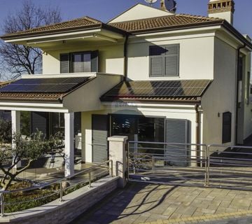 Rovinj - predivna villa u okolici Rovinja 399 m2 - cover