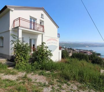 OPATIJA- kuća sa panoramskim pogledom na čitavi Kvarner, okućnica, veliki parking - cover