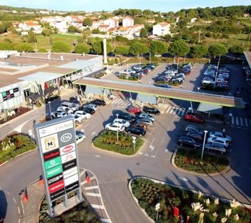 Istra, Pula- širi centar, stan sa dvije spavaće sobe - cover