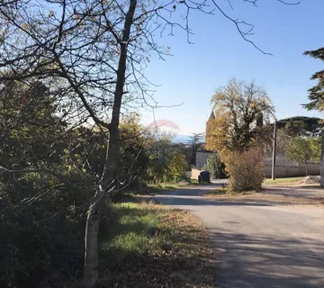 Istra, Labinci- Poljoprivredno zemljiste na granici za gradevinskim podrucjem - cover