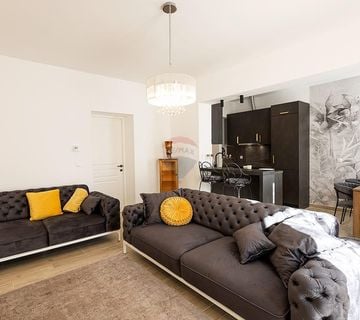 Samobor, Centar, luksuzni stan 155 m2 + garaža , INVESTICIJA - cover
