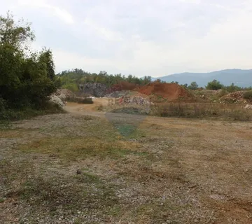 Permani, industrijsko zemljište  - cover