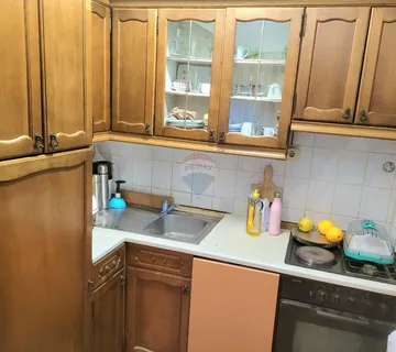 Sveti Ivan Zelina, kuća za smještaj radnika - cover