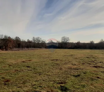 Istra, Bale poljoprivredno zemljište - cover