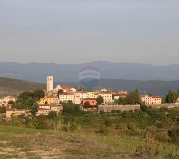 Građevinsko zemljište u okolici Oprtlja - cover