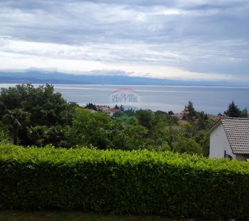 Lovran - Centar,Građevinsko zemljište od 11.700 m2 - cover