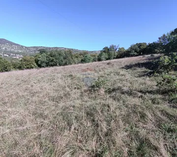 Krasica, Bakar, zemljište površine 7776m2, građevinsko 4200m2 + poljoprivredno 3576m2 - cover