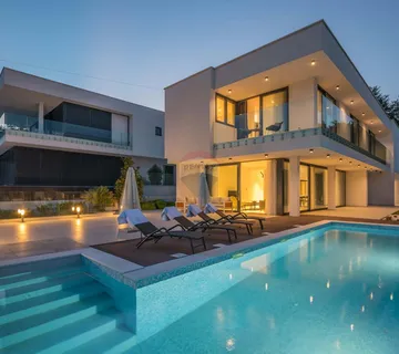 OPATIJA,VEPRINAC- EKSKLUZIVNO, nova vila s bazenom i pogledom na more - cover