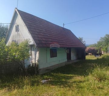 Ogulin-okolica,seosko imanje sa 5340 m2 okućnice - cover