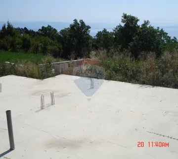 OPATIJA - VEPRINAC - GRAĐEVINSKI TEREN SA ZAPOČETOM GRADNJOM - cover