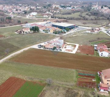 ISTRA, ŽMINJ - Građevinsko zemljište 1043 m2 u centru! - cover