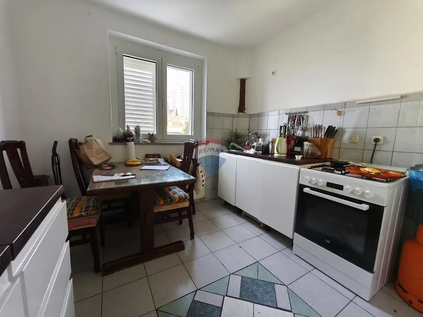 Rijeka, Donja Vežica - dvosoban stan - cover