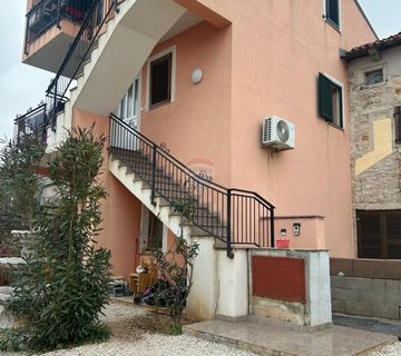 Tar, kuća sa četiri apartmana - cover