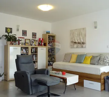 Zamet-novogradnja sa liftom,2S+DB, balkon, pogled - cover