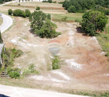 ISTRA, ŽMINJ - Građevinsko zemljište 3640 m2 sa objektom 57 m2 - cover