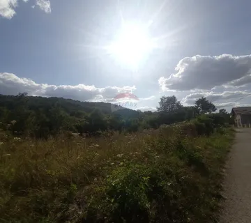 Tounj, građevinsko zemljište 7275 m2 - cover