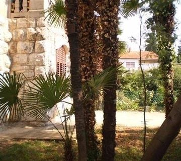 DVOSOBAN STAN U OPATIJI 52m2 - cover