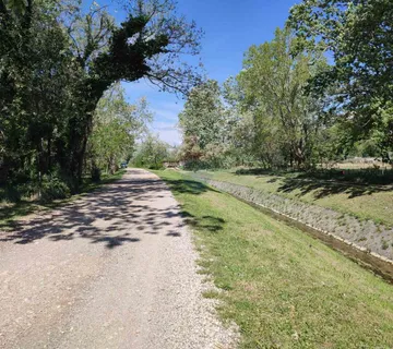 Baška - poljoprivredno zemljište 337m2 - cover