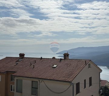 ISTRA, RABAC - stan 127 m2 s pogledom na more - cover