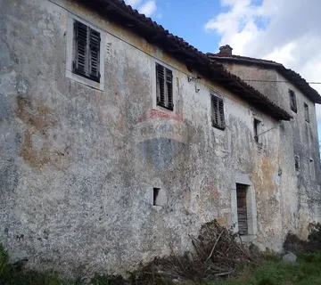 IČIĆI, Poljane - Dvije kamene kuće sa 6000 m2 okućnice - cover