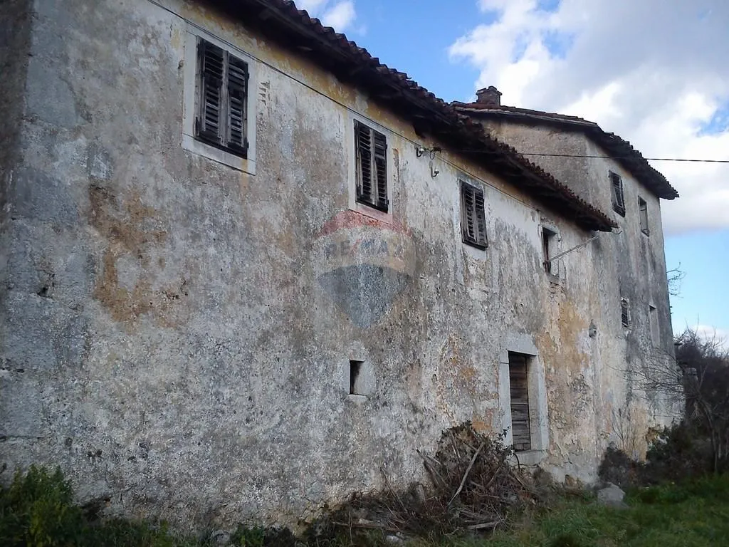 IČIĆI, Poljane - Dvije kamene kuće sa 6000 m2 okućnice - cover