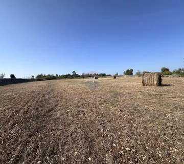 Istra, okolica Marčane, poljoprivredno zemljište - cover