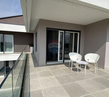 Otok Krk, Vrbnik - kuća novogradnja s bazenom - cover