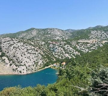 Novi Vinodolski-okolica,kuća na spektakularnoj lokaciji - cover