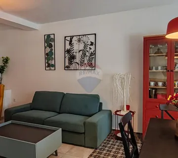 Rab, Supetarska draga - prizemlje s dvorištem - cover