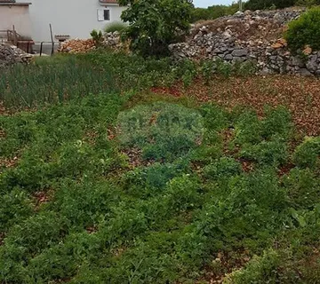 Otok Krk, Kras - građevinsko zemljište 1620m2 - cover