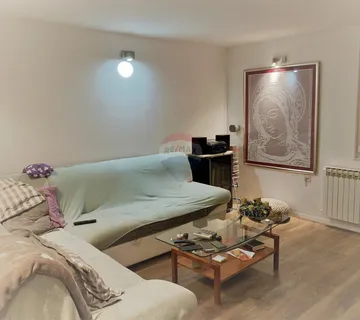 Zagreb, Gornje Vrapče, stan površine 62m2, garaža - cover