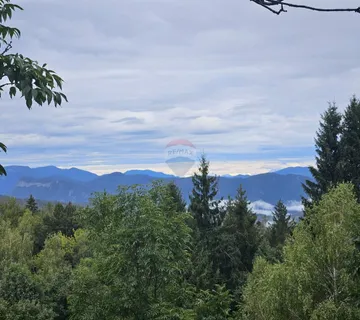 Građevinski teren sa ruševinom, Kupjak, Gorski kotar - cover
