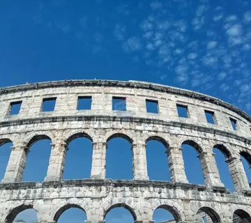 Pula, PRILKA ZA INVESTITORE! Zemljište u poslovno-gospodarskoj zoni - Moguća parcelacija! - cover