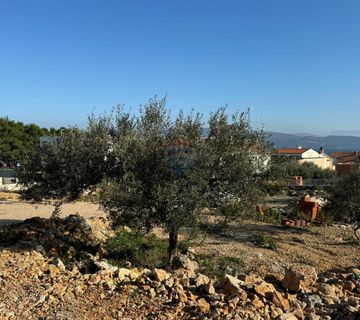 OTOK KRK-GRAD KRK,građevinska parcela na prodaju  - cover