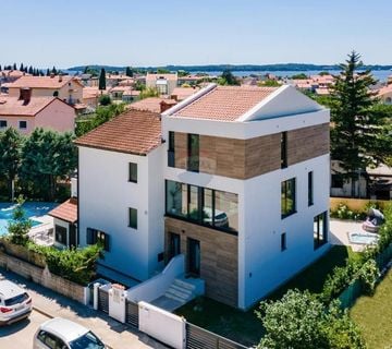 Istra,Fažana-Dvije luksuzne vile 350 m od mora - cover