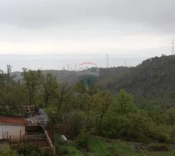 Petrci - građevinski teren s pogledom na more - cover