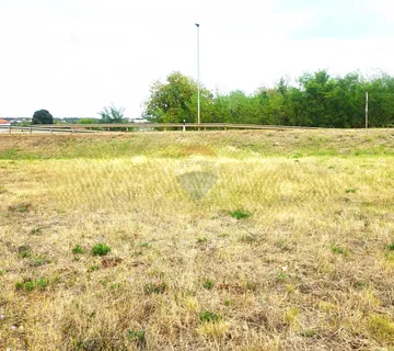 Istra,Umag,Petrovija-Građevinsko zemljište za 4 stana - cover