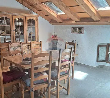 Lovran, stan za najam, 50 m od mora, parkirno mjesto - cover