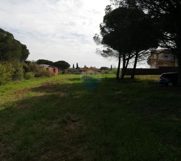Istra,okolica Fažane,-vikend parcela 600 m od plaže - cover