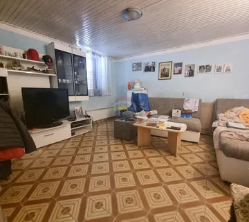 Istra - Rovinjsko Selo - kuća za renoviranje - cover