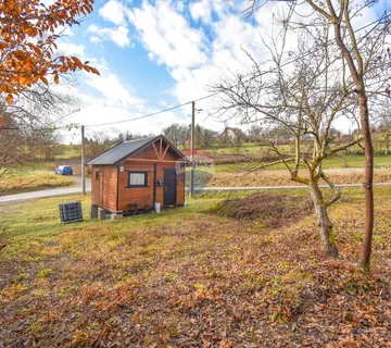 Velika Jamnička, građevinsko zemljište s montažnom kućicom - cover