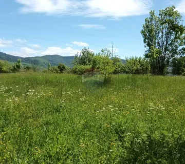 Gorski kotar, Lič - Građevinsko zemljište s ruševinom, 2600 m2 - cover