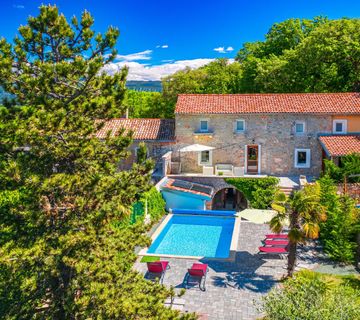 Otok Krk, okolica Dobrinja - prekrasna renovirana autohtona kuća s bazenom - cover