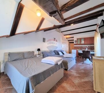 OPATIJA,IČIĆI- stan 38,85 m2, 2 balkona, parking, pogled na more - cover