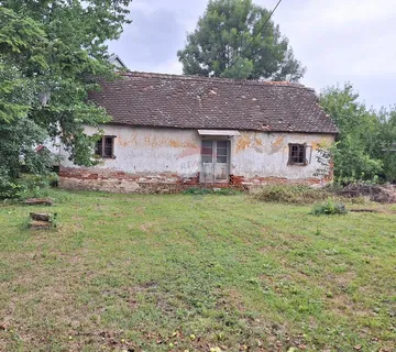 Zagreb, Resnik: Atraktivna građevinska parcela  - cover