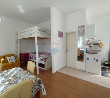 Istra, Rovinjsko Selo, stan u prizemlju 30 m2 - cover