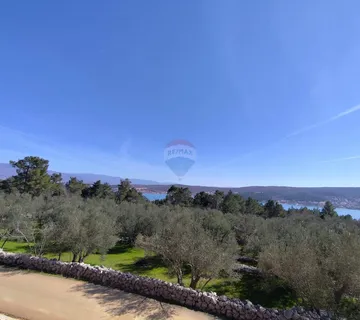 Krk, Čižići, dvosoban stan u blizini mora, novogradnja - cover