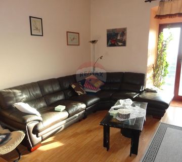 RIJEKA, kuća sa tri stana, 325 m2 - cover