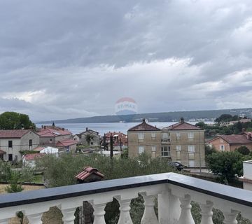 OTOK KRK-MALINSKA ,kuća sa 5 apartman 100 metara do mora - cover