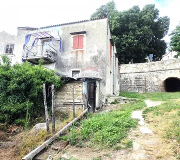 Istra,Buje-dvije kuće s dvorištem i pogledom na more - cover